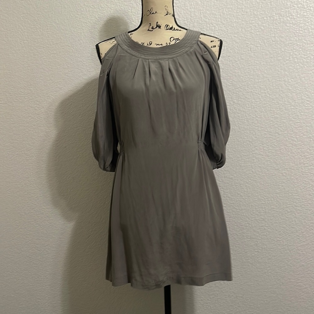 Ya•da dress
